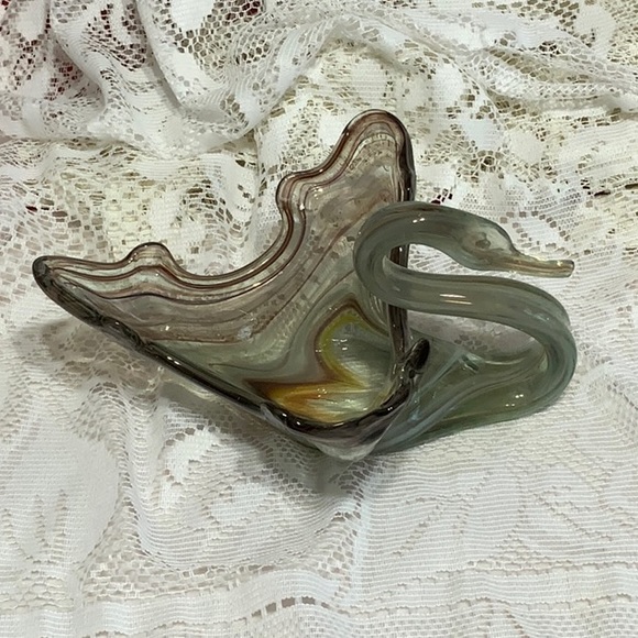 Glass Swan ~ Sooner Swag Art Glass - Picture 8 of 16